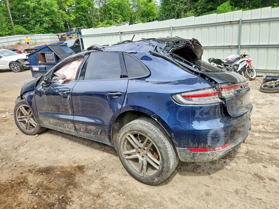2020 PORSCHE MACAN 2