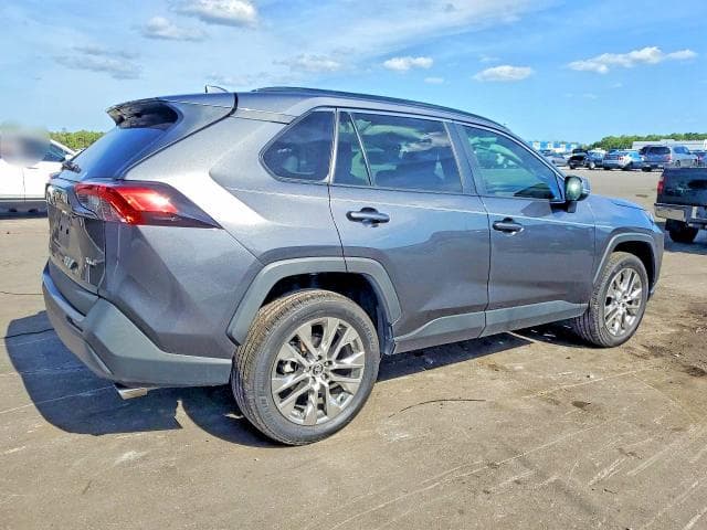 2020 TOYOTA RAV4 XLE PREMIUM 3