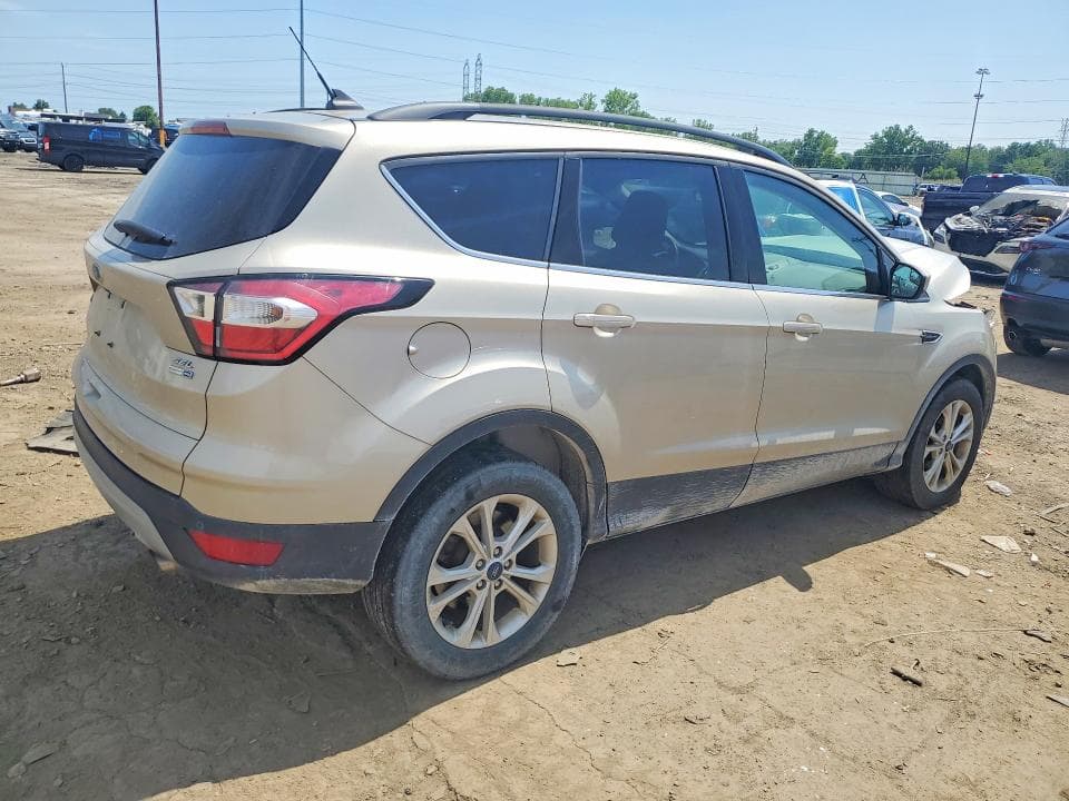 2018 FORD ESCAPE SEL 3