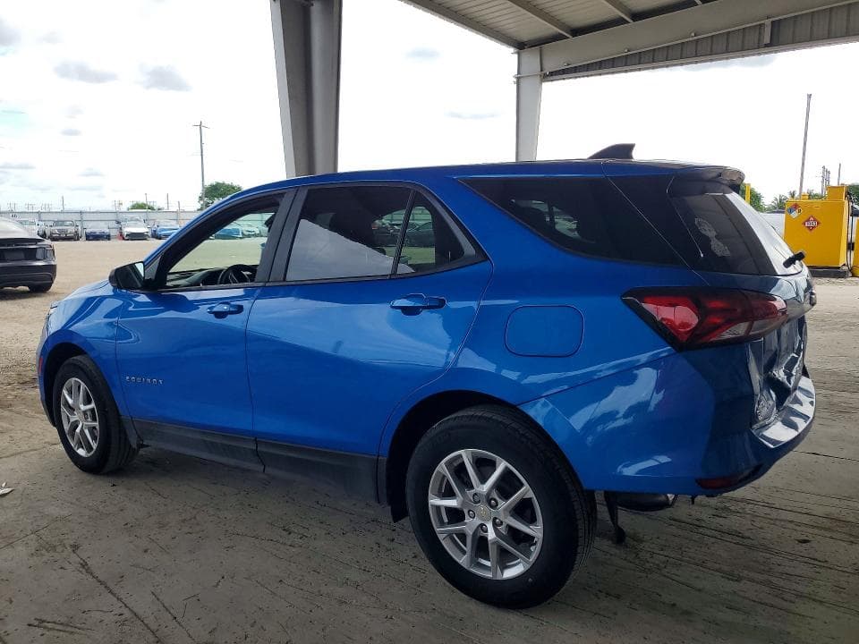 2024 CHEVROLET EQUINOX LS 2
