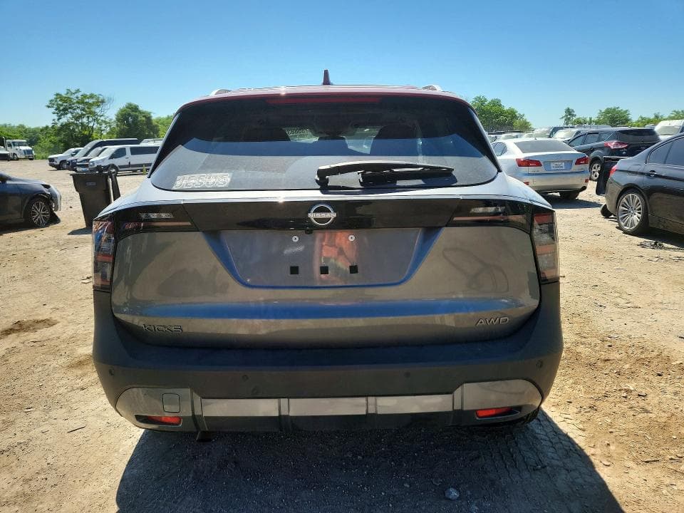 2025 NISSAN KICKS SV 6