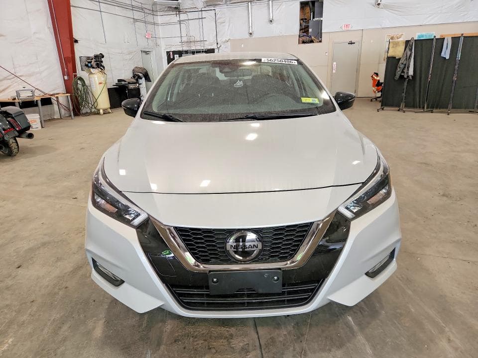 2021 NISSAN VERSA SR 5