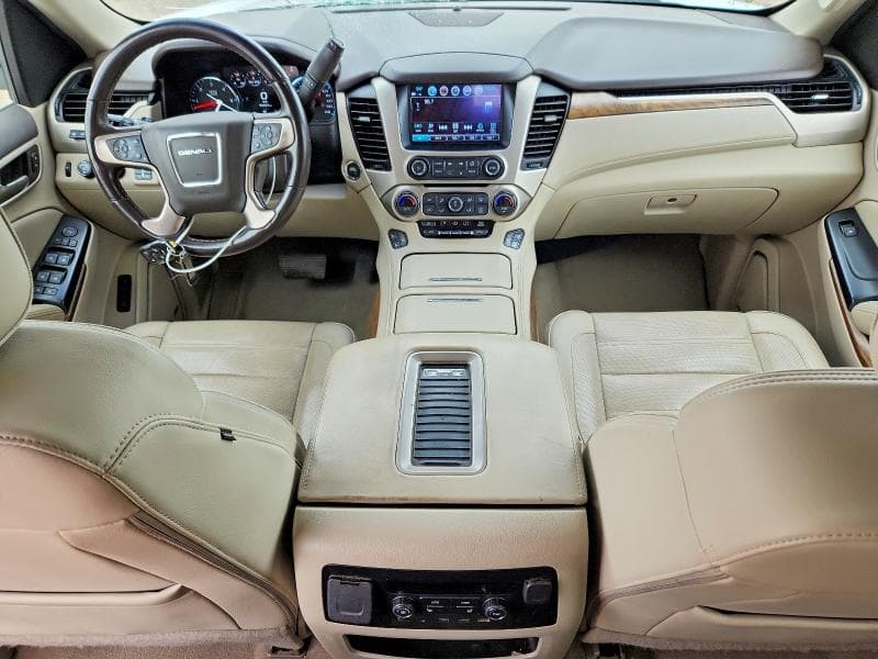 2019 GMC YUKON DENALI 8