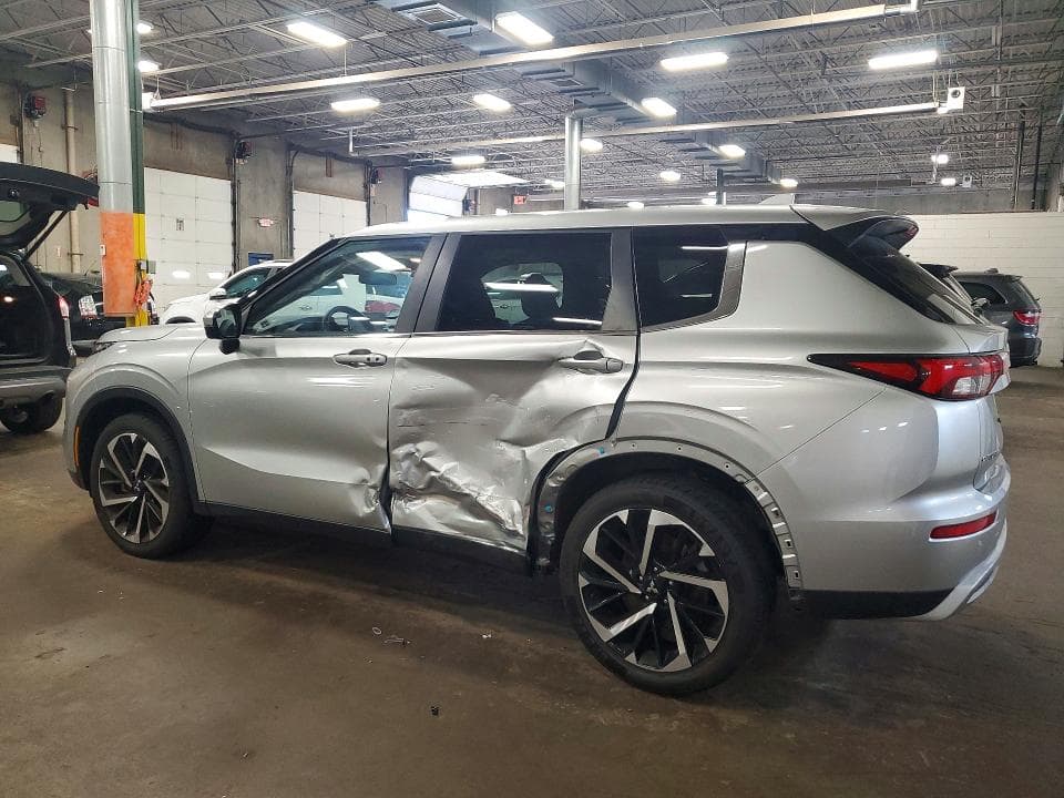 2024 MITSUBISHI OUTLANDER SE 2