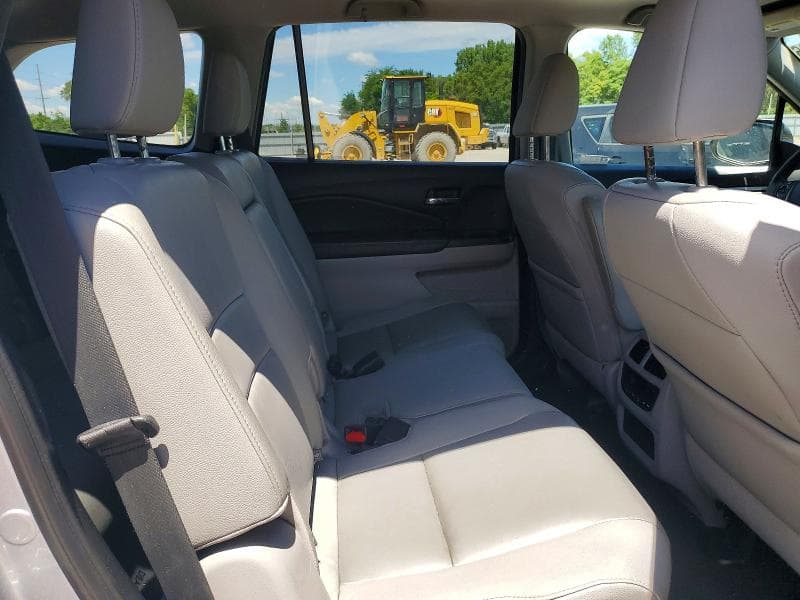 2017 HONDA PILOT EXL 11