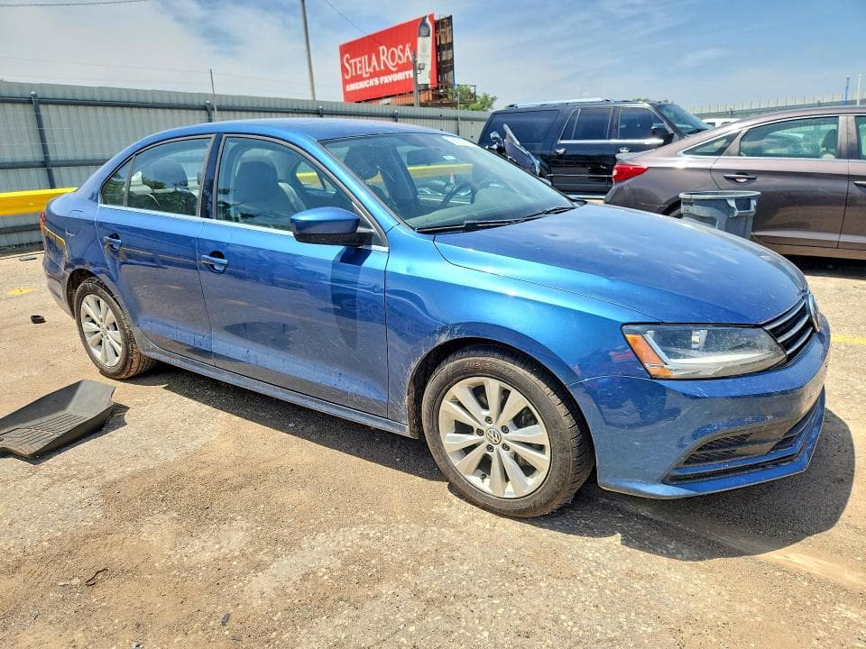 2017 VOLKSWAGEN JETTA S 4