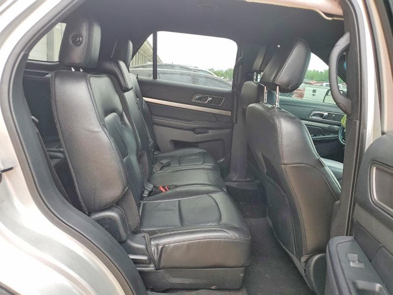2018 FORD EXPLORER XLT 11