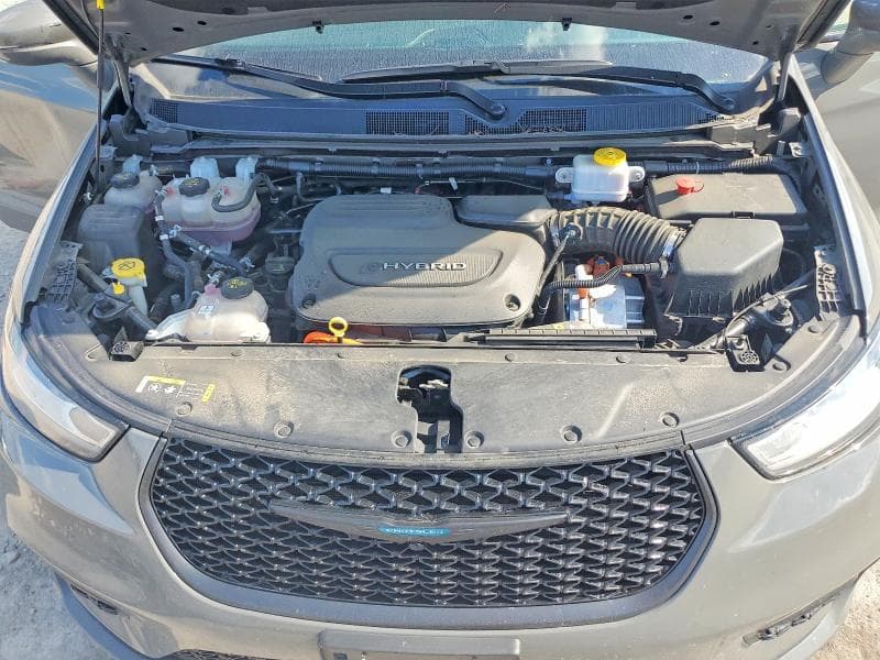 2021 CHRYSLER PACIFICA HYBRID LIMITED 12
