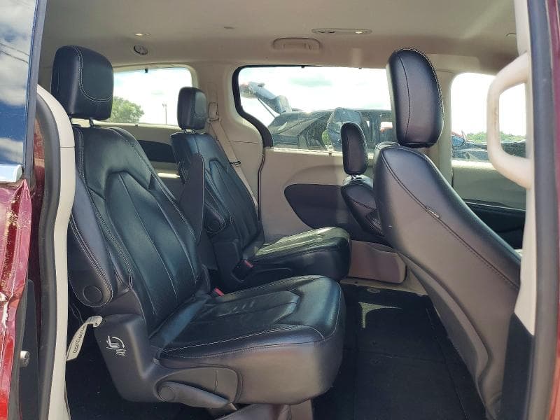 2022 CHRYSLER PACIFICA TOURING L 11