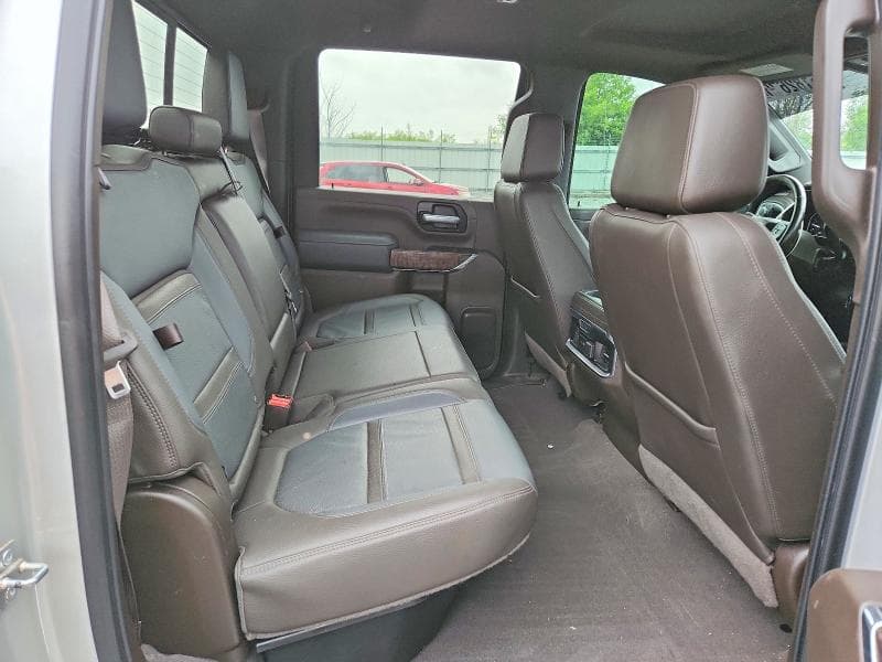 2021 GMC SIERRA K3500 DENALI 10