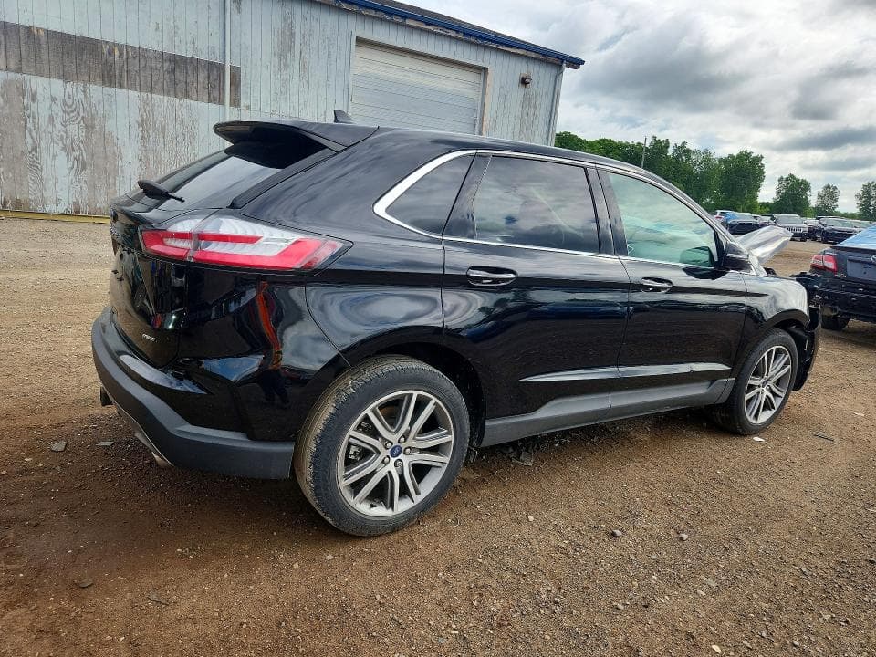 2022 FORD EDGE TITANIUM 3