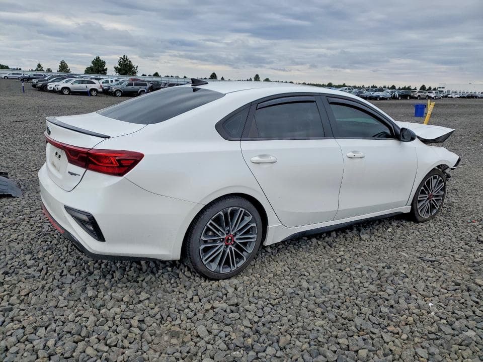 2021 KIA FORTE GT 3