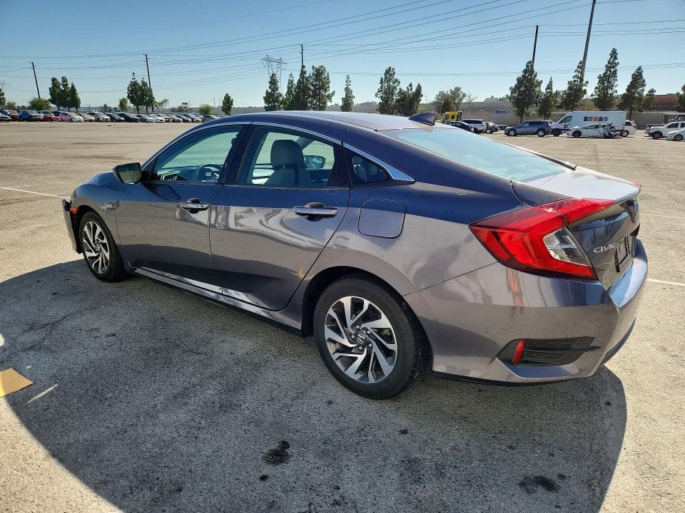 2018 HONDA CIVIC EX 2