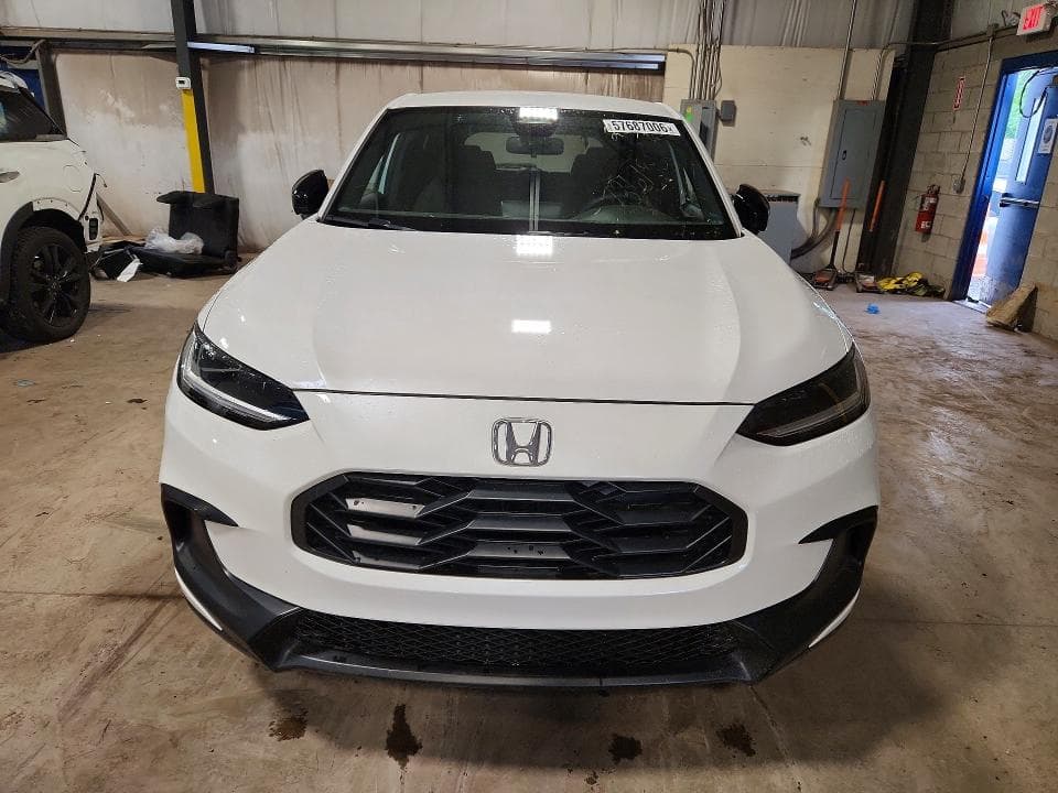 2025 HONDA HR-V SPORT 5
