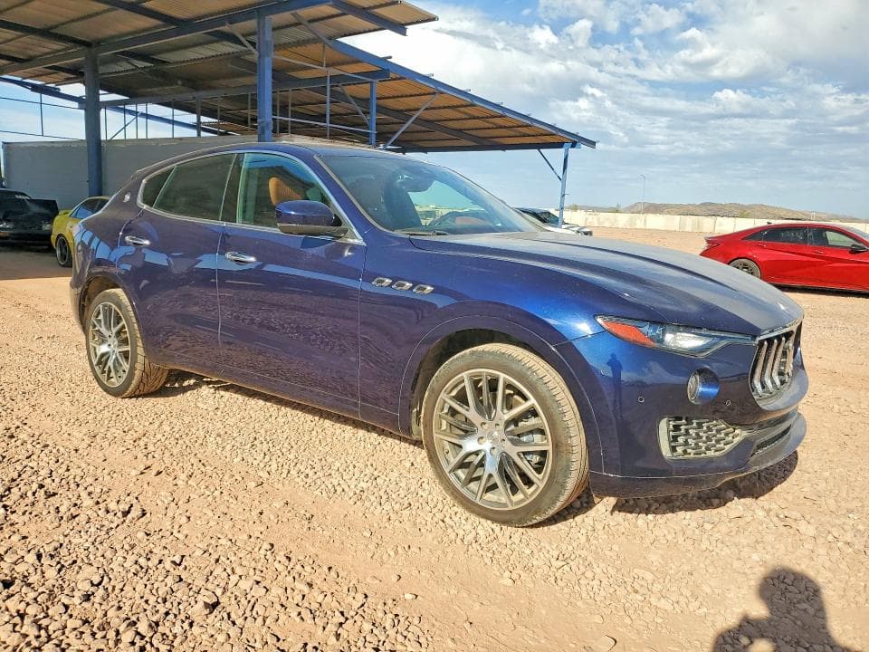 2021 MASERATI LEVANTE 4