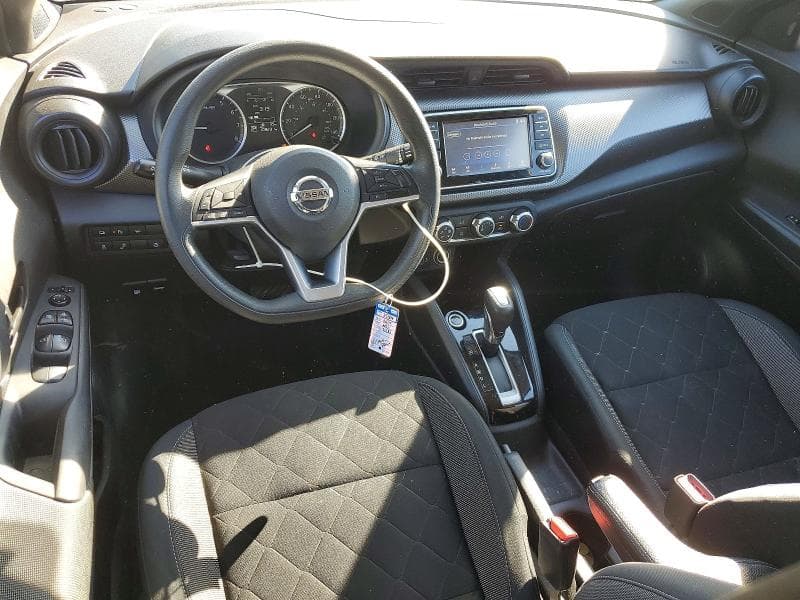 2020 NISSAN KICKS S 8