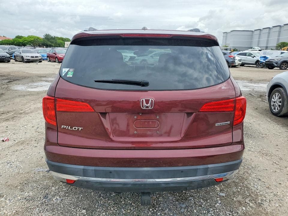 2018 HONDA PILOT TOURING 6