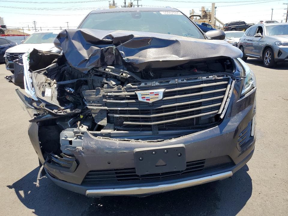 2017 CADILLAC XT5 PLATINUM 5