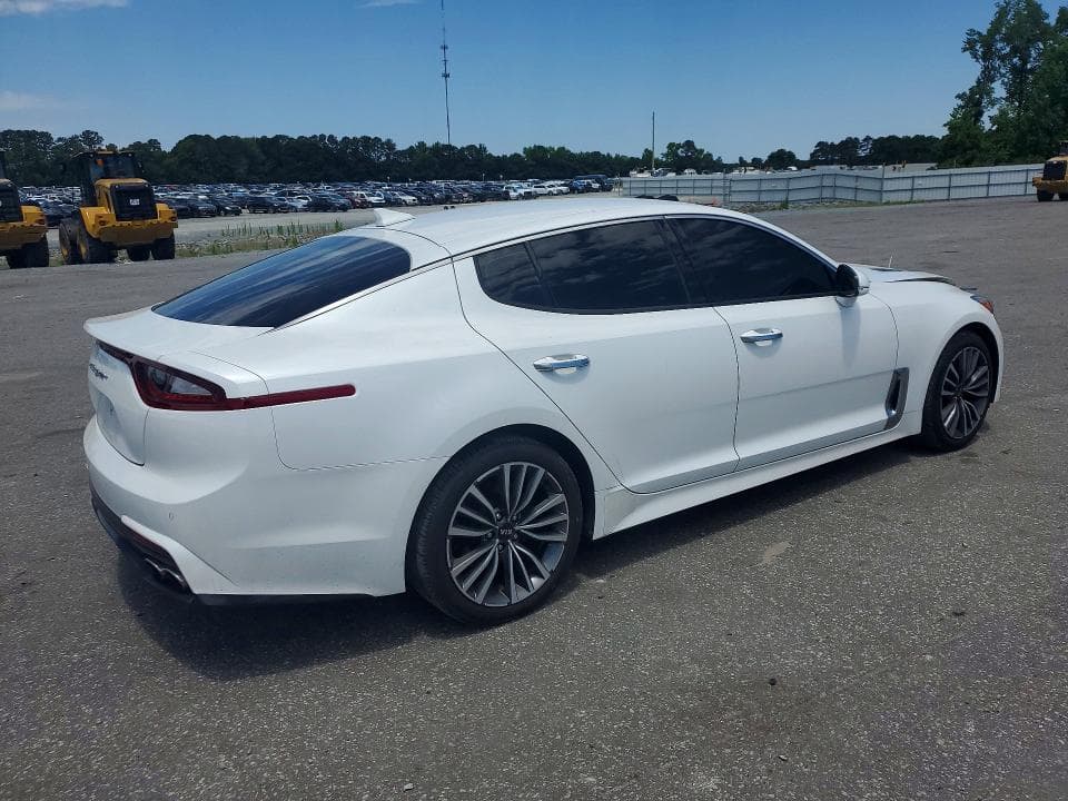 2019 KIA STINGER BASE 3