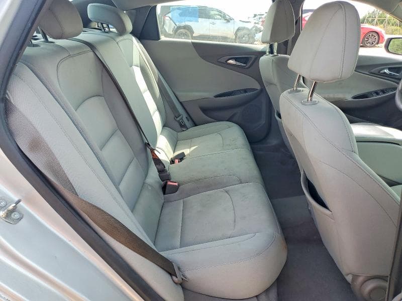 2019 CHEVROLET MALIBU LS 10