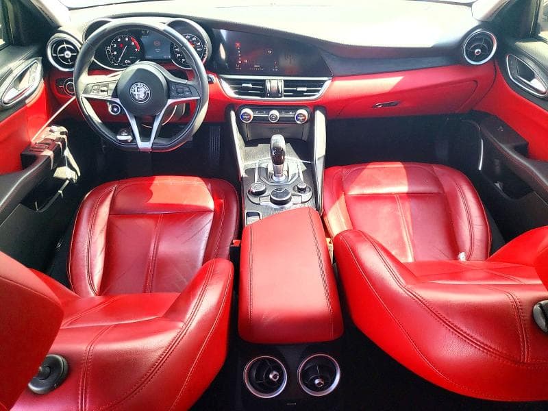2019 ALFA ROMEO GIULIA 8