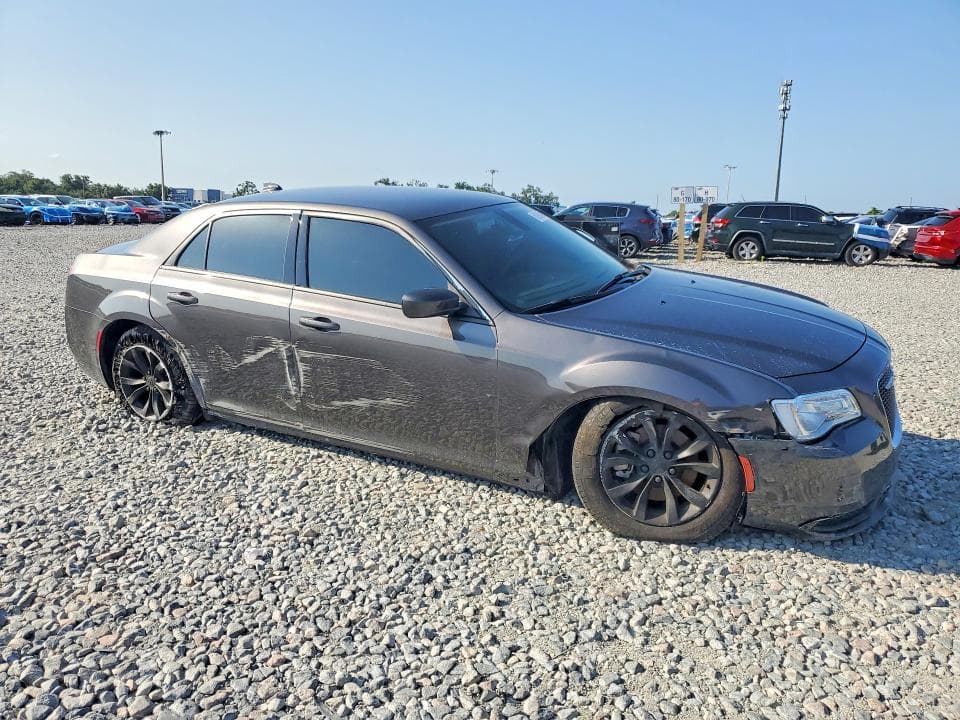 2023 CHRYSLER 300 TOURING 4