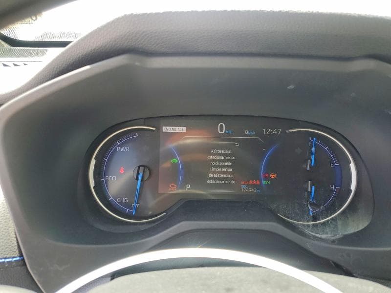 2019 TOYOTA RAV4 XSE 9