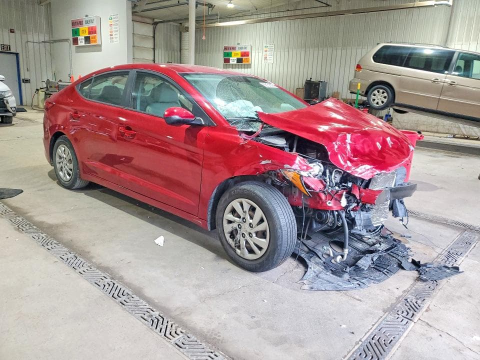 2017 HYUNDAI ELANTRA SE 4