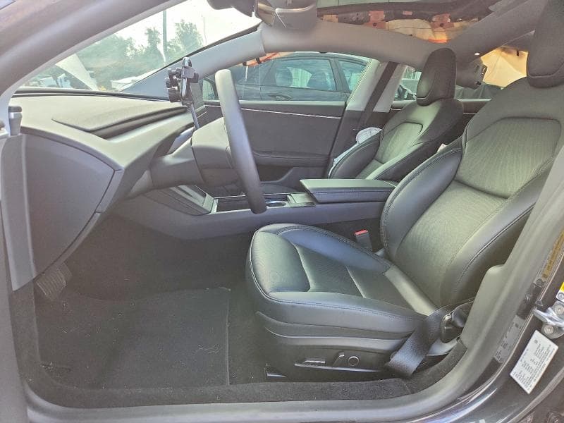 2025 TESLA MODEL 3 7