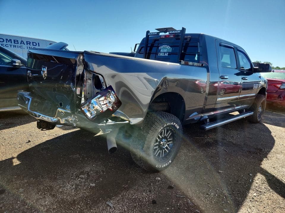 2017 RAM 2500 SLT 3