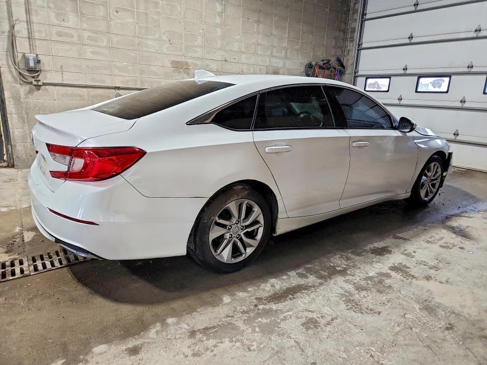 2019 HONDA ACCORD LX 3