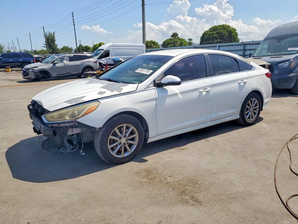 2018 HYUNDAI SONATA SE - 1
