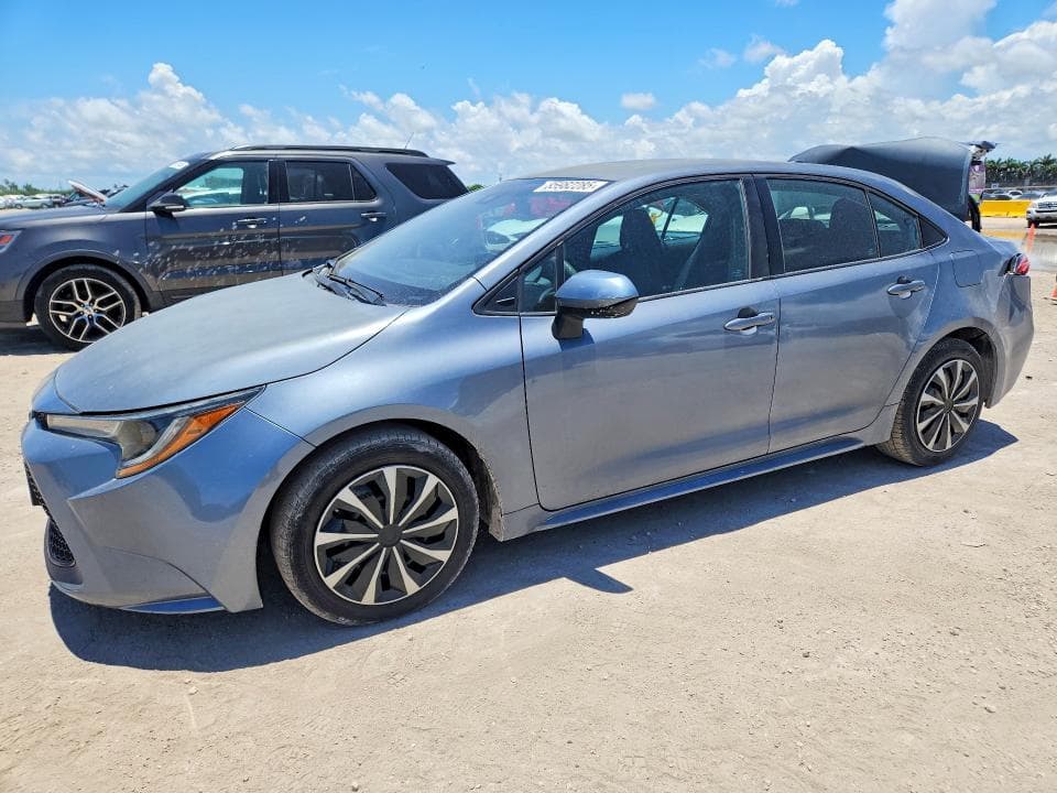 2020 TOYOTA COROLLA LE - 1