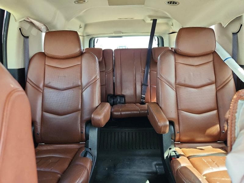 2017 CADILLAC ESCALADE ESV LUXURY 10