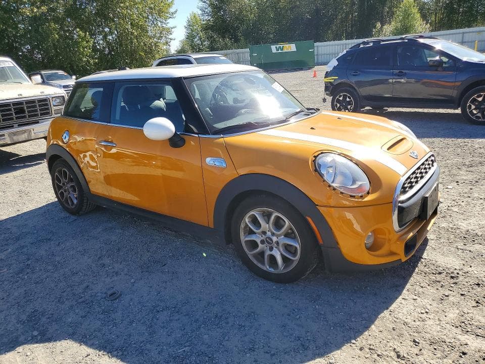 2017 MINI COOPER S 4