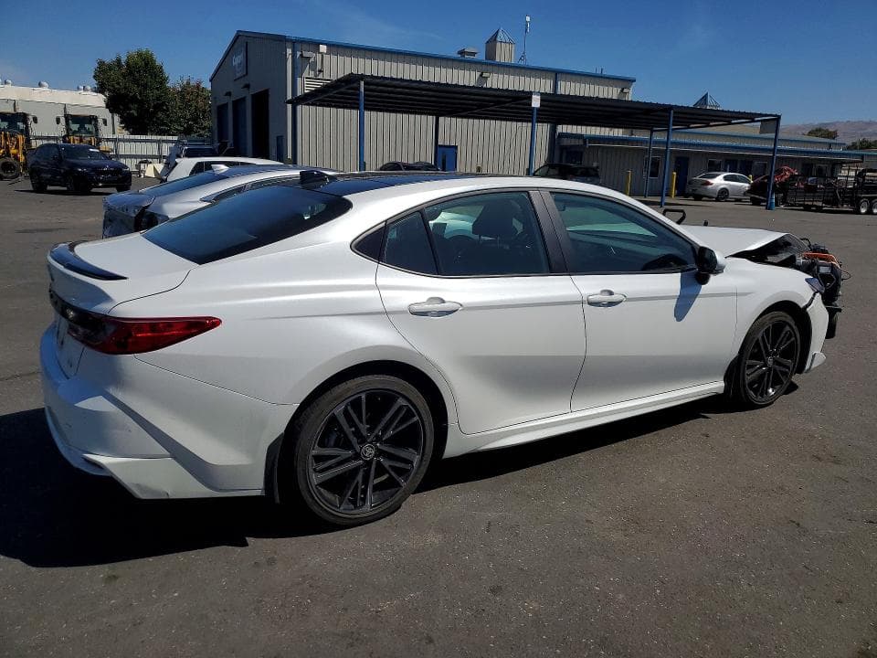 2026 TOYOTA CAMRY XSE 3