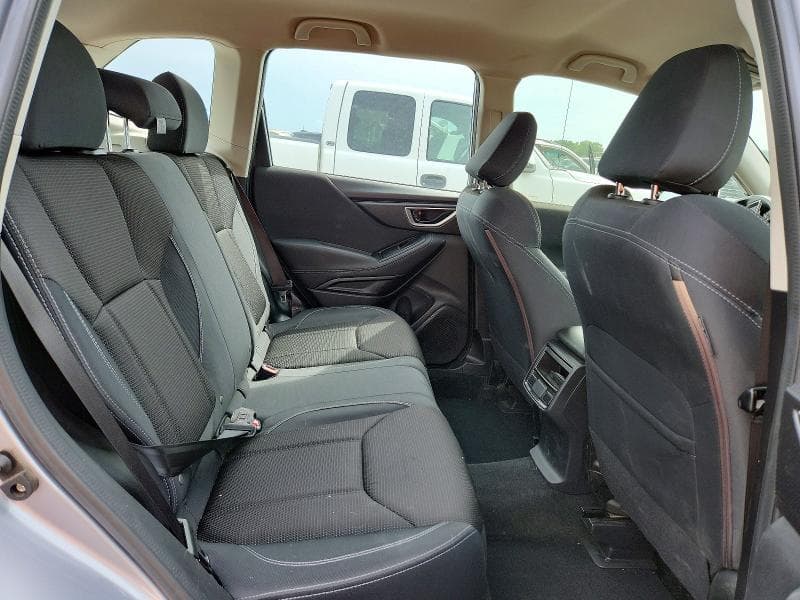 2019 SUBARU FORESTER 11