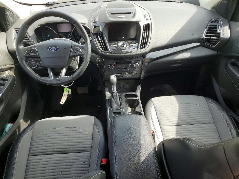 2017 FORD ESCAPE TITANIUM 8