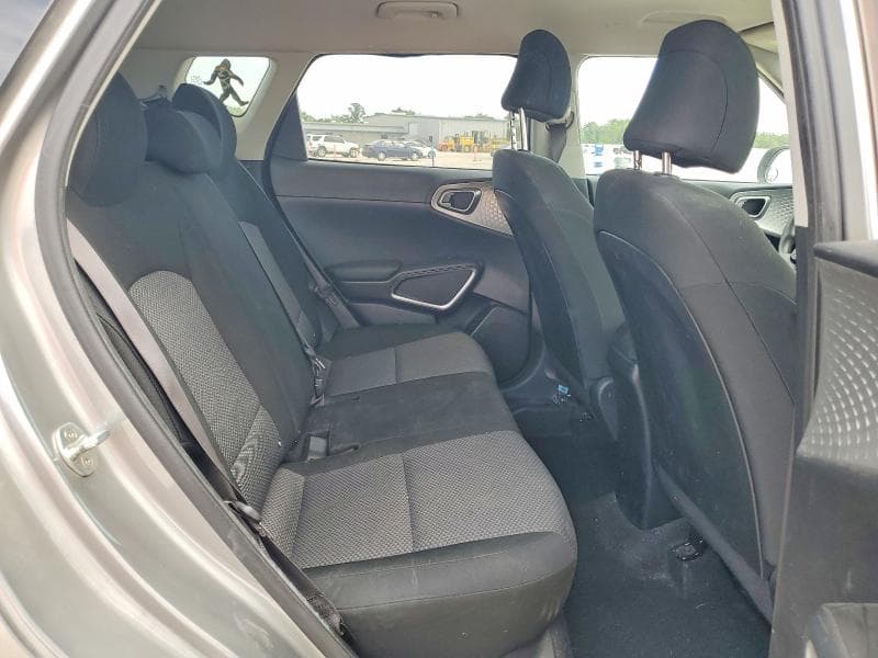 2022 KIA SOUL LX 11