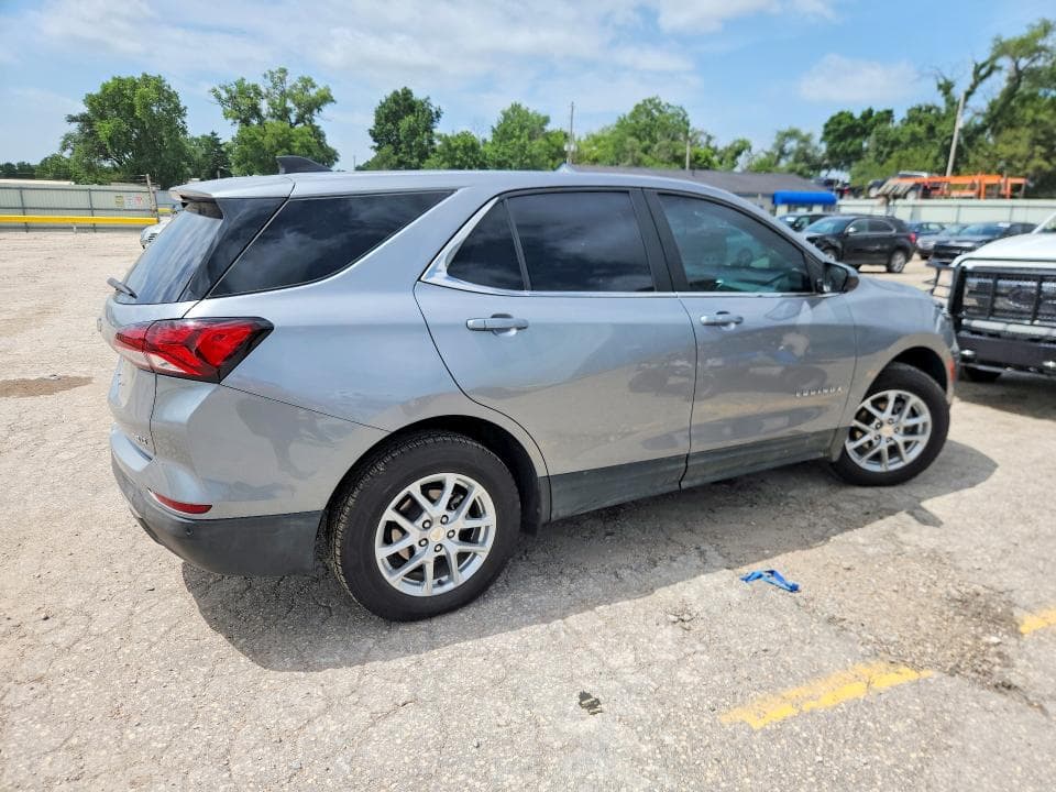 2023 CHEVROLET EQUINOX LT 3