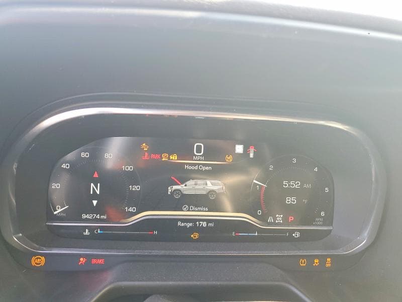 2023 GMC YUKON SLT 9
