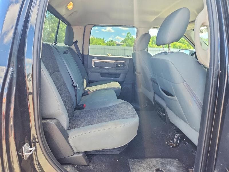 2018 RAM 1500 SLT 10
