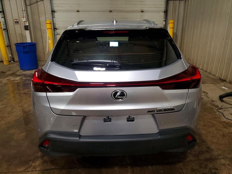 2026 LEXUS UX 300H PREMIUM 6