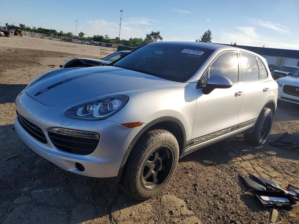 2012 PORSCHE CAYENNE - 1