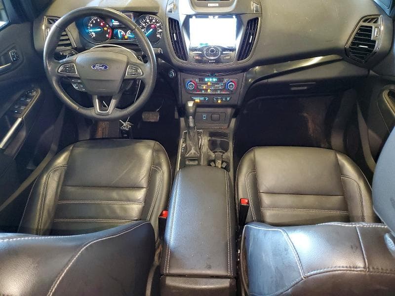 2017 FORD ESCAPE TITANIUM 8