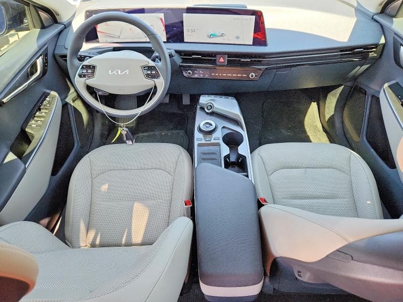 2024 KIA EV6 WIND 8