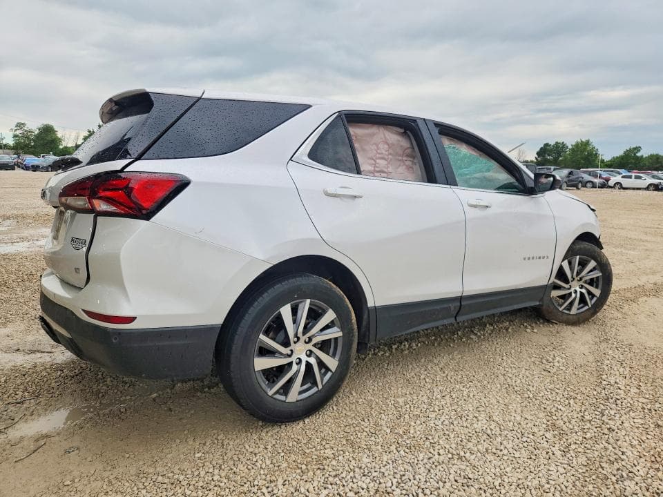 2022 CHEVROLET EQUINOX LT 3