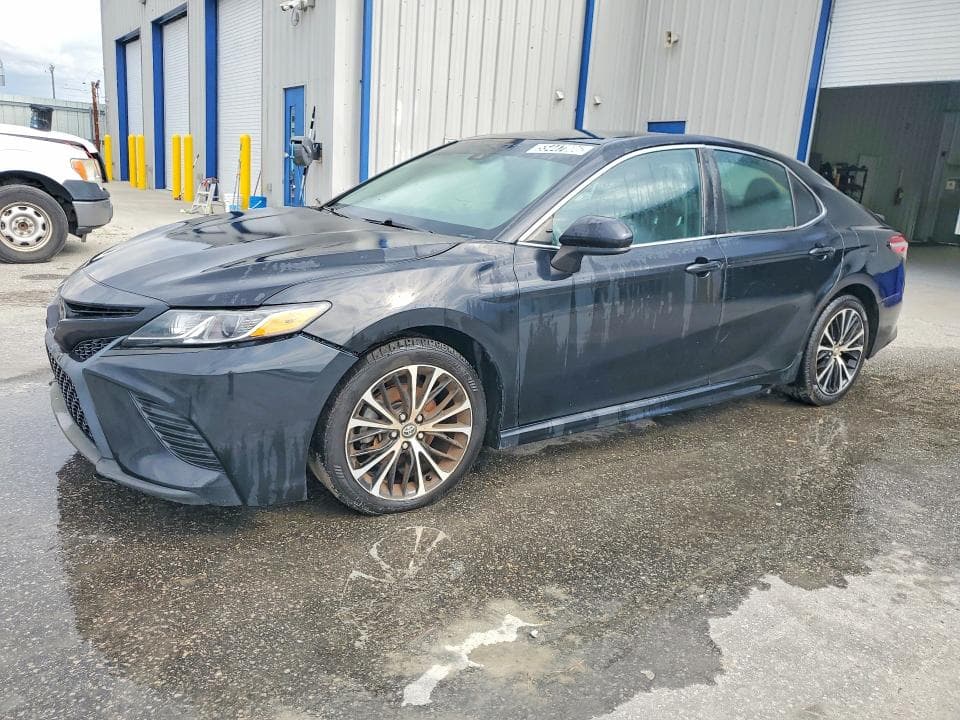 2020 TOYOTA CAMRY
