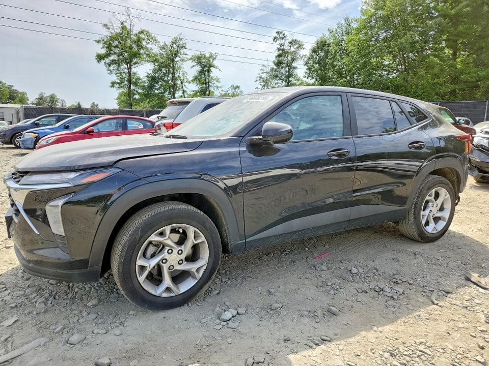 2024 CHEVROLET TRAX LS - 1