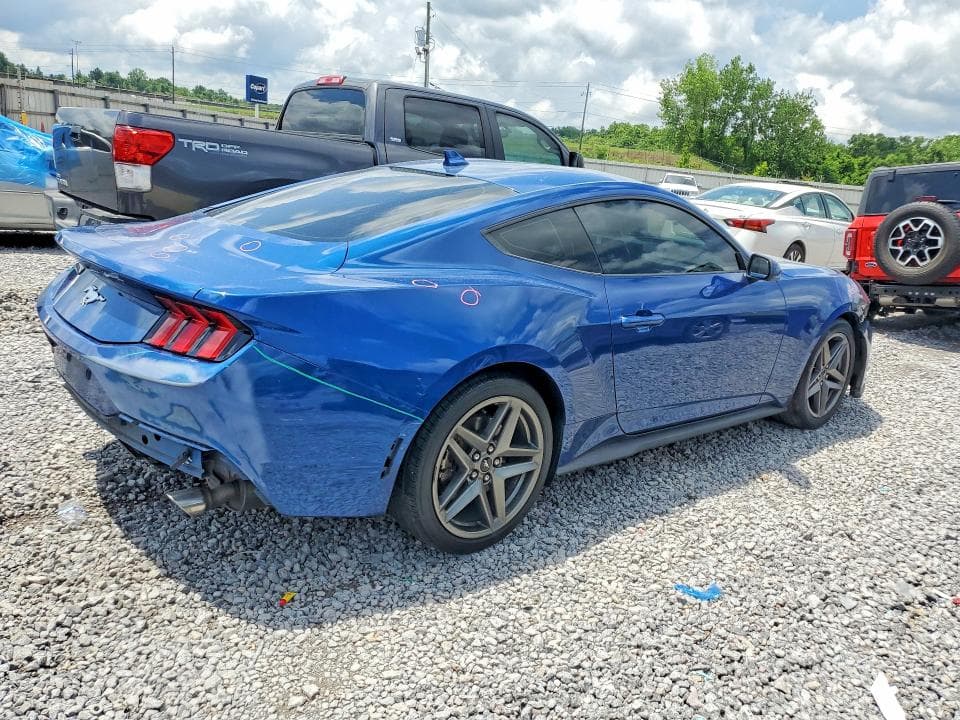 2024 FORD MUSTANG 3